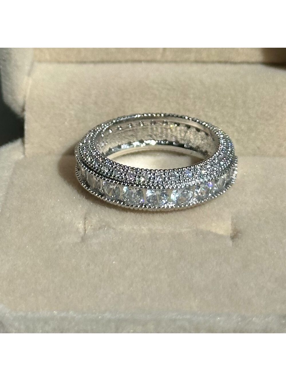 WEDDING BRIDAL ENGAGEMENT RING - Picture 2 of 7